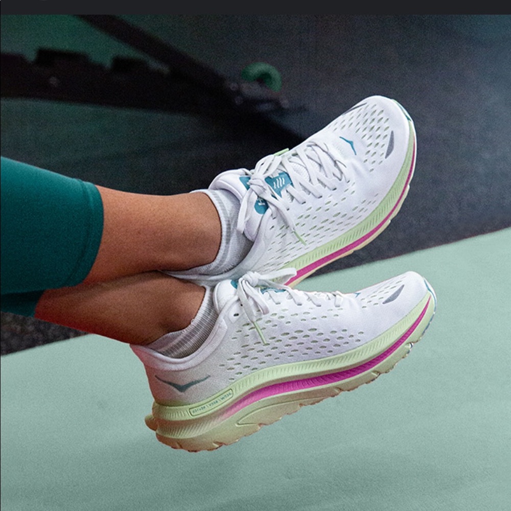 HOKA Kawana size 7.5 women’s